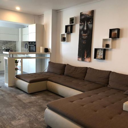 Luxury Westpark 2 Residence Lake View W6 Bukurešť Exteriér fotografie