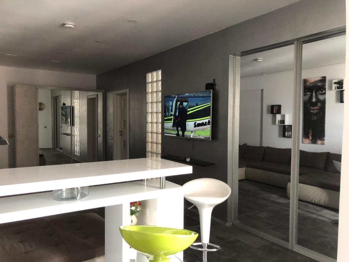 Luxury Westpark 2 Residence Lake View W6 Bukurešť Exteriér fotografie